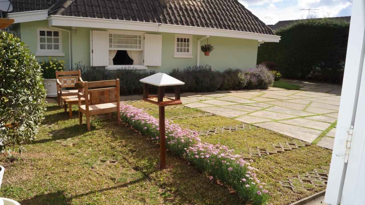 Pousada Chateau Colinas Campos do Jordão Buitenkant foto